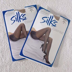 Vintage Essentials Control Top Pantyhose In Natural x2 NWT